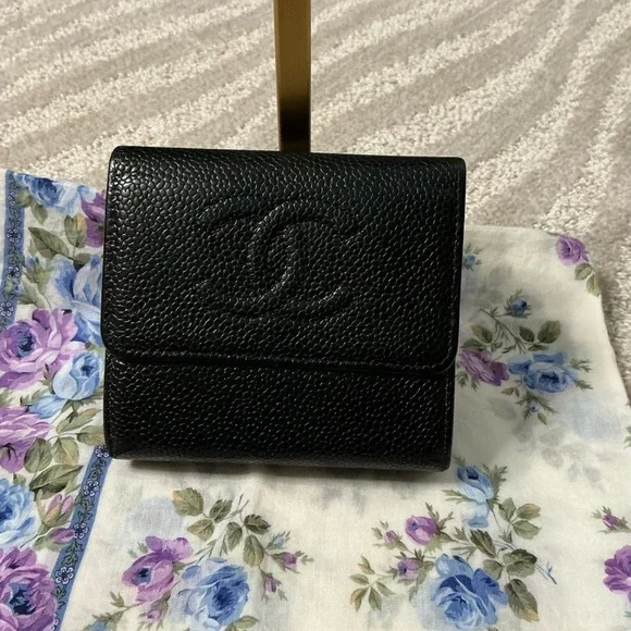 Chanel Black Caviar Bifold Wallet - Picture 11 of 11